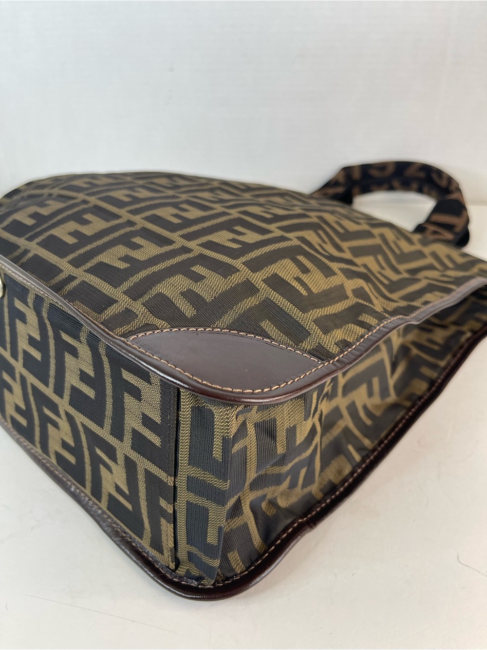 Fendi Zucca foldable tote bag - Picture 6 of 16